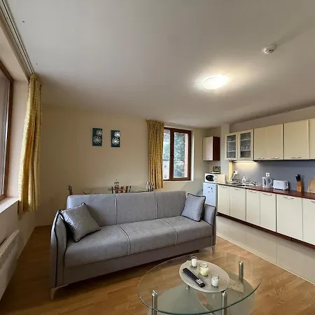 Bliss - Peaceful With Balcony Views Bansko