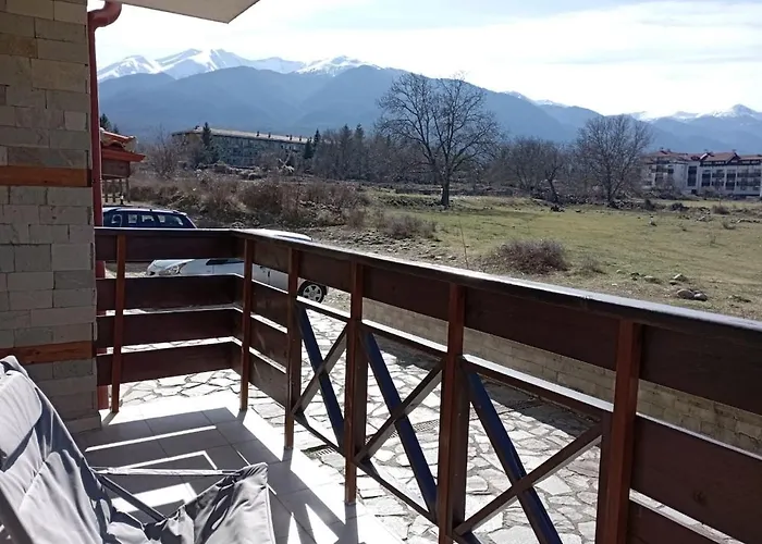 Bliss - Peaceful With Balcony Views Lejlighed *